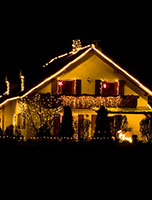 Beleuchtetes Haus
